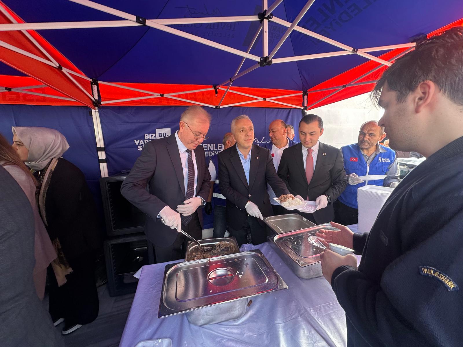 Esenler Aşevi İlk İkramlarını Gerçekleştirdi